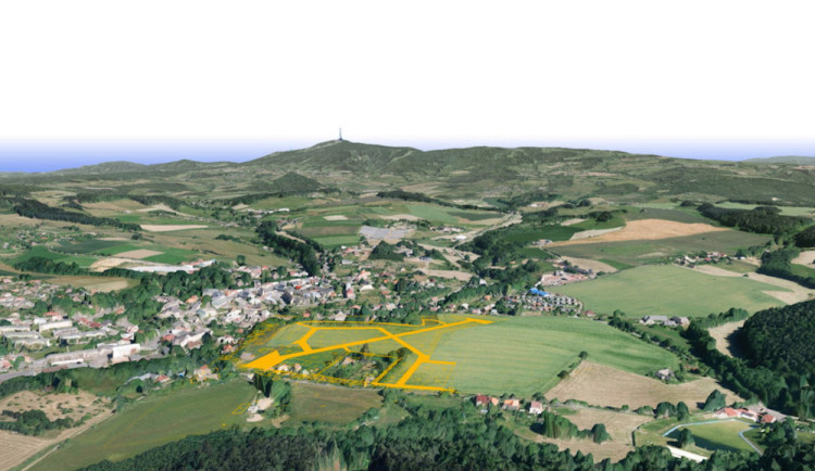 V Českém Dubu začala aukce 55 parcel pro stavbu domů, první dvě se prodaly