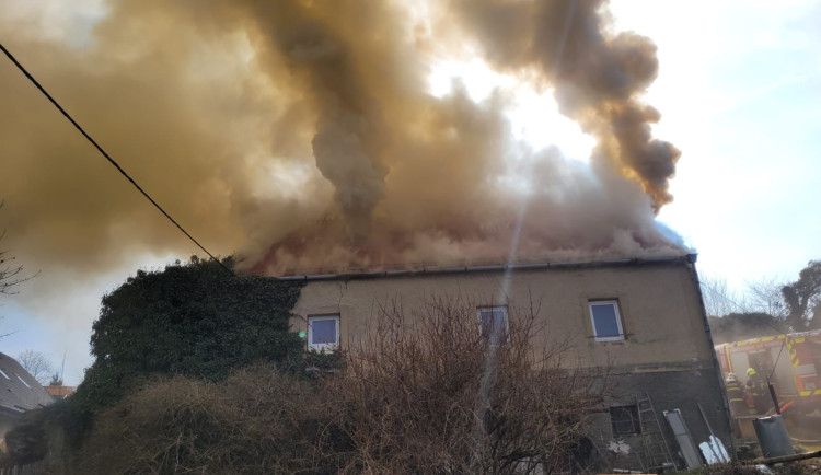 Tragický požár v Leskovci nad Moravicí si vyžádal život muže