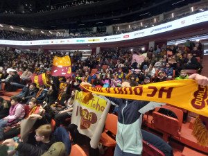 VIDEO: V Horácké aréně se děti snaží o rekord. Junioři Dukly vyzvali Kometu