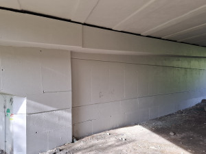 FOTO: Oprava mostu v Třebíči stála přes 100 tisíc. Takto ho poškodili čtyři bezdomovci