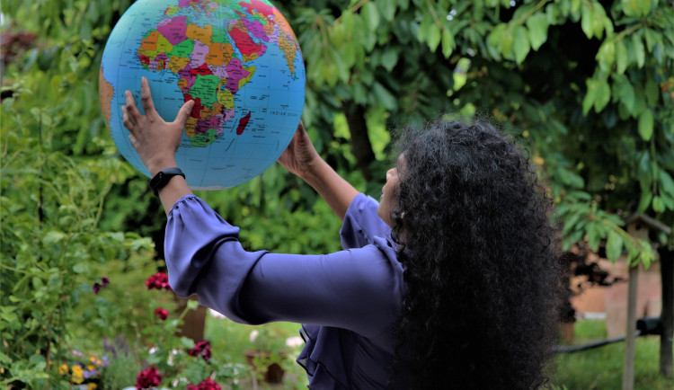 KOMENTÁŘ: MDŽ není přežitek. Připomíná rovnost, důstojnost i svobodu žen