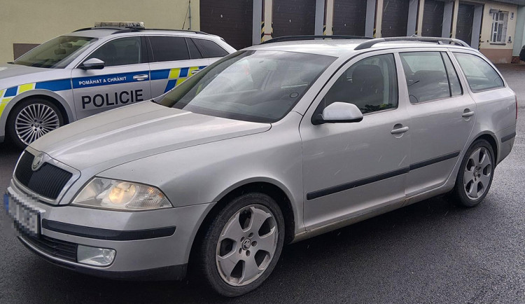 Z D1 rovnou do vězení. Dálniční policie dostihla recidivisty se zákazem řízení