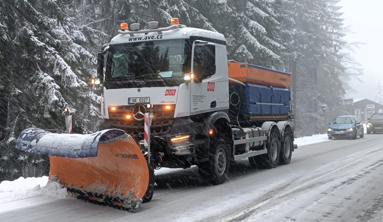 Zima byla v Moravskoslezském kraji pro údržbu silnic náročnější než předešlá