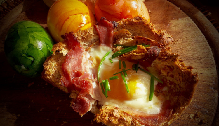 Velikonoční nákupy sílí. Češi za potraviny on-line utrácí o dost víc