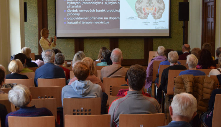 V sobotu je Den Parkinsonovy nemoci, v Liberci ji přiblíží středeční přednáška