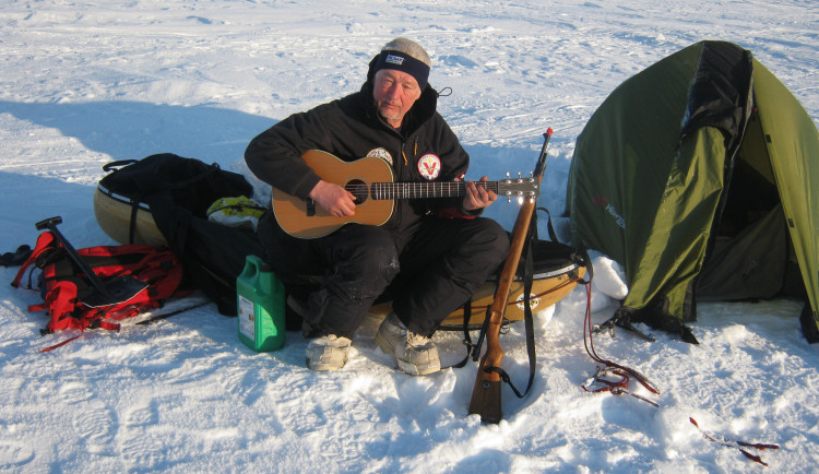 Na Špicberkách se měl ztratit polárník Jakeš z Havlíčkova Brodu, možná je po smrti