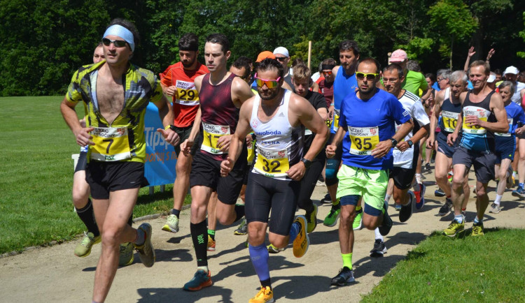 KVÍZ: V Jihlavě dnes začíná Běžec Vysočiny. Jak dobře tento seriál znáte?