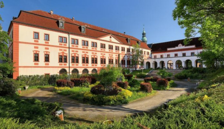 Liberec do konce léta opraví prostory v zámku, které budou pro úředníky