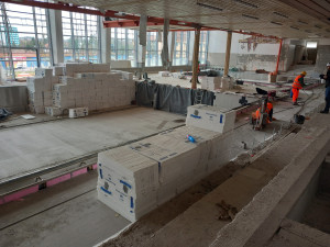 VIDEO, FOTO: Rekonstrukce bazénu Rošického míří do finále. Plavce přivítá už v srpnu