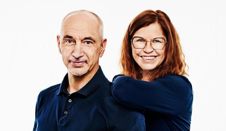 Místostarostka Havlíčkova Brodu Rothbauerová chce vést kandidátku Naše Česko (na fotografii s Martinem Kubou). Foto: poskytla Marie Rothbauerová