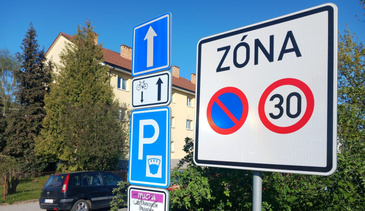 Soboty bez placení. Jihlava změní parkování ve vybraných zónách