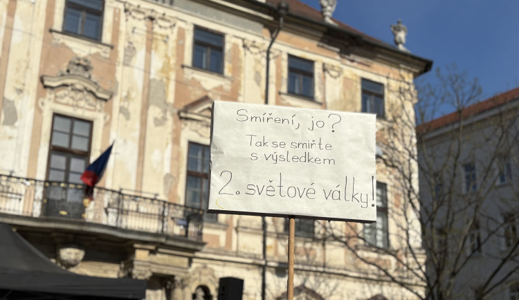 Sjezd sudetských Němců v Brně budí emoce, podle ministerstva ho nelze zakázat