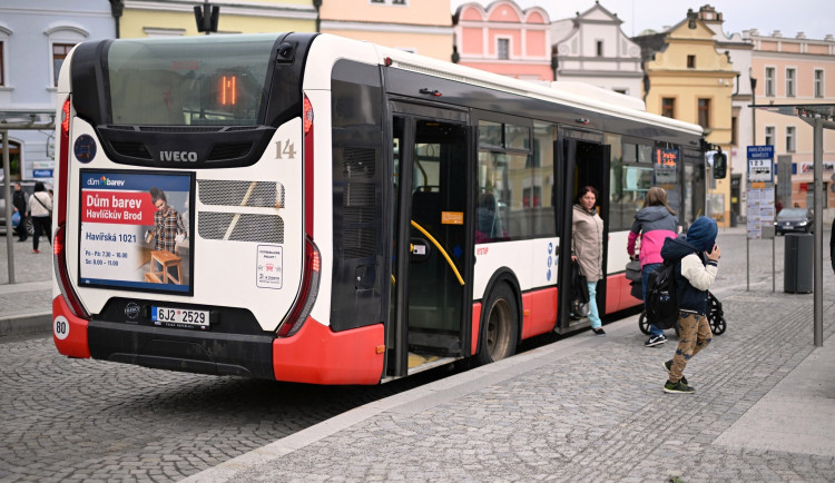 ANKETA: Havlíčkův Brod zavádí MHD zdarma. Lidé o zakoupené jízdné nepřijdou