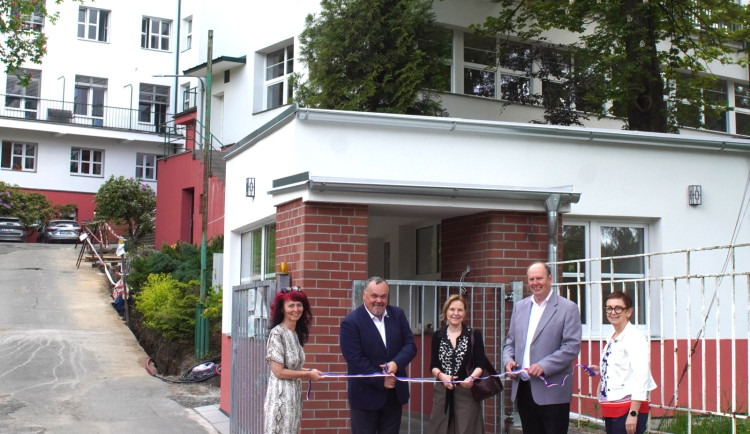 Léčebna respiračních nemocí ve Cvikově prošla další modernizací. Přibyl i zubař