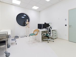 Ve Znojmě vznikla moderní ortopedická klinika jednodenní péče HR Clinic