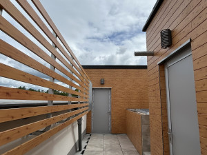 FOTO, VIDEO: Sauna pro 60 lidí i závěsný otočný krb. V Jihlavě vzniká Saunový svět