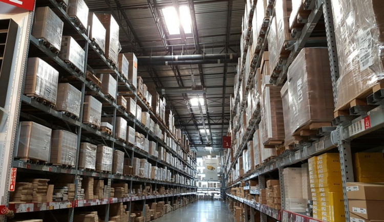 Stane se z Jihlavy skladiště? Obří hala v Hruškových Dvorech rozdělila zastupitele