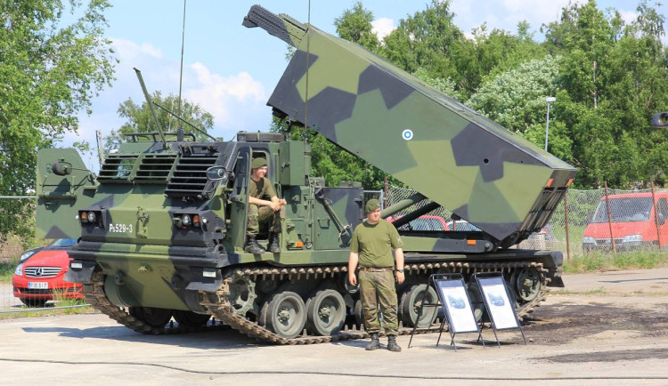 První evropský servis řízení palby MLRS vznikne v Tampere