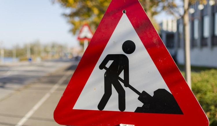 Silničáři opraví v Majdaleně na Jindřichohradecku hlavní tah do Rakouska