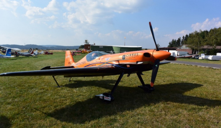 Horácký letecký den 2016, Jihlava - Henčov