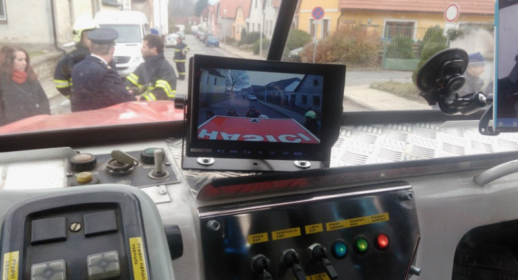 SDH Dolní Cerekev: Slavnostní předání zásahové repasované Tatry