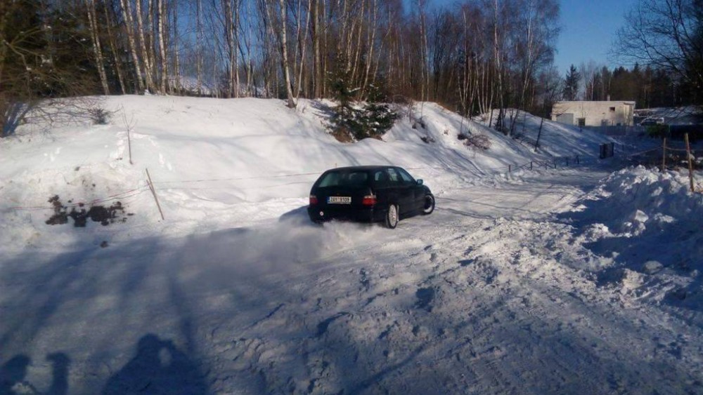 Sněžná rally v Pístově u Jihlavy