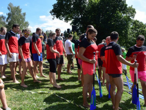 Závod dračích lodí v Telči 2017