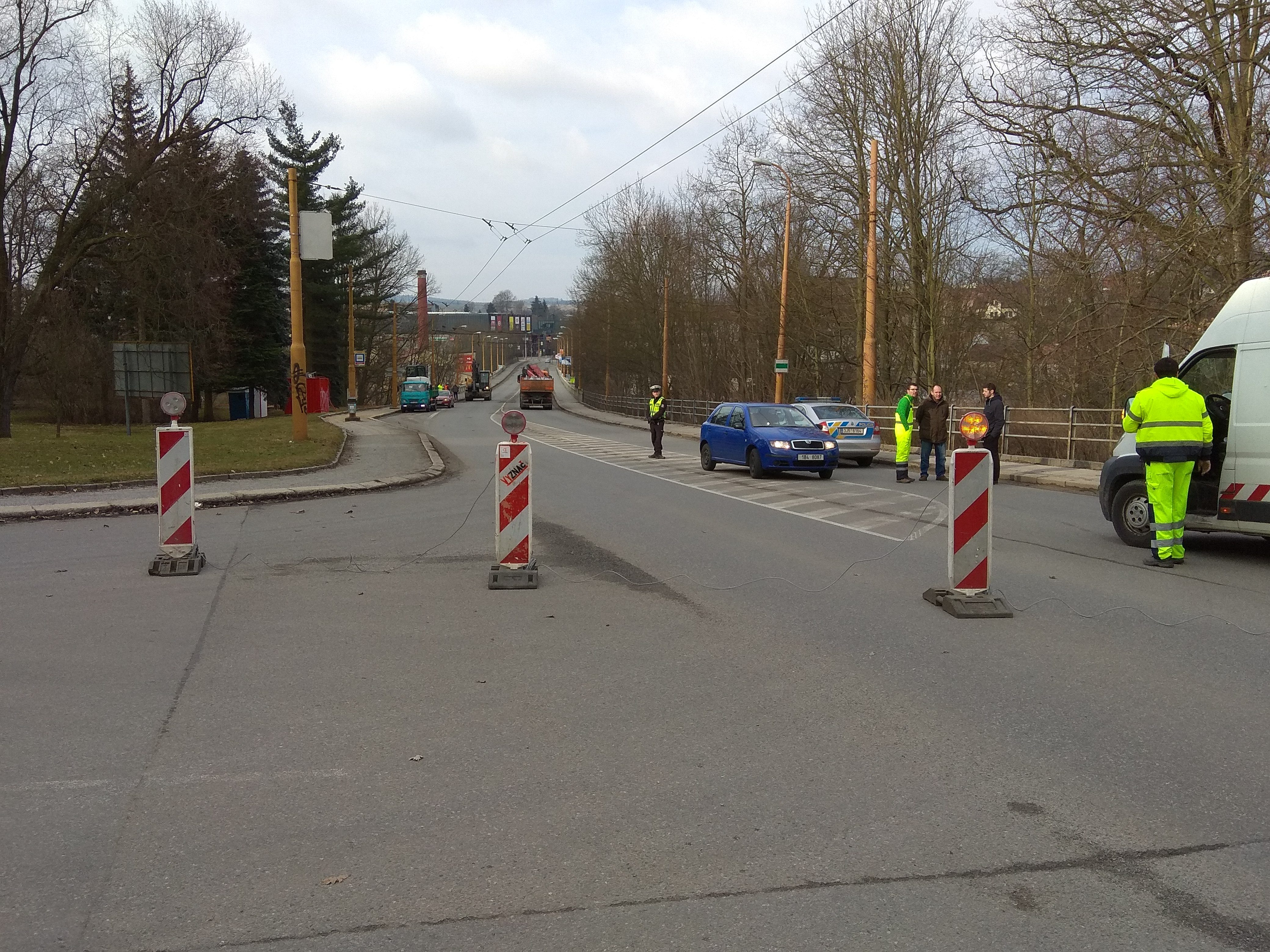Uzavření Brněnského mostu z důvodu rekonstrukce, duben 2017
