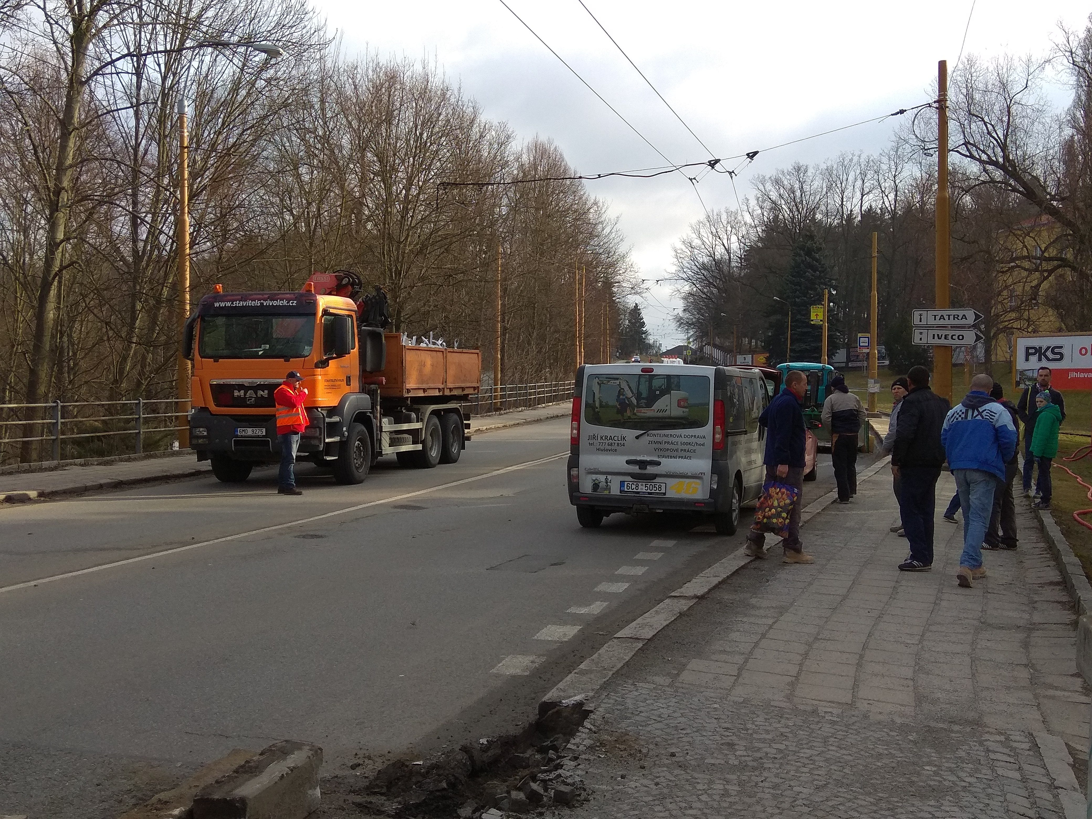 Uzavření Brněnského mostu z důvodu rekonstrukce, duben 2017