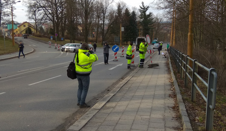 Uzavření Brněnského mostu z důvodu rekonstrukce, duben 2017