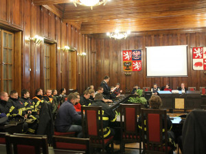 Předvánoční setkání s hasiči na jihlavské radnici