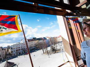 Vyvěšení tibetské vlajky