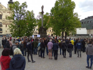 Demonstrace na jihlavském Masarykově náměstí - nezávislost justice
