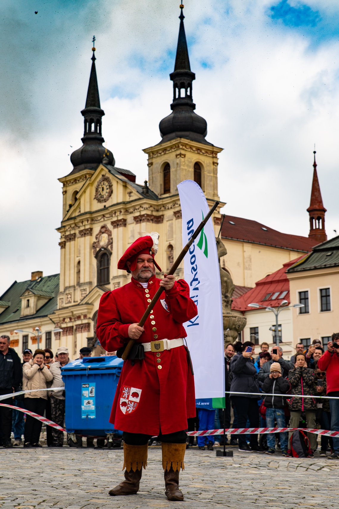 Rekordní salva z historických zbraní