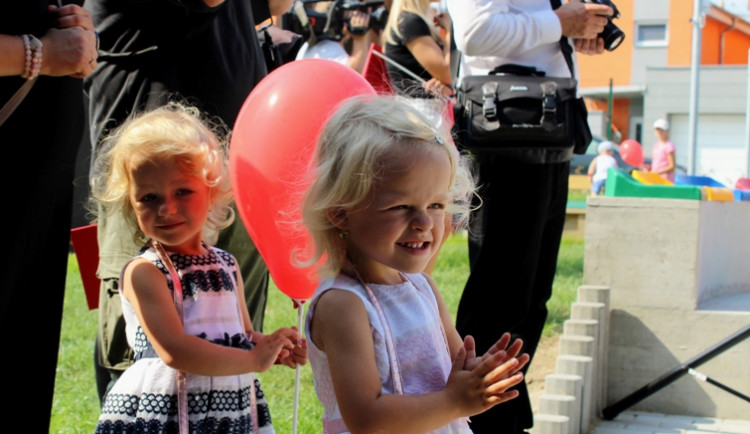 Nová školka v Jihlavě se dnes slavnostně otevřela