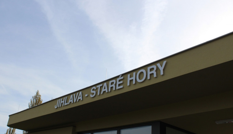 Jihlava má nový dopravní terminál Na Dolech