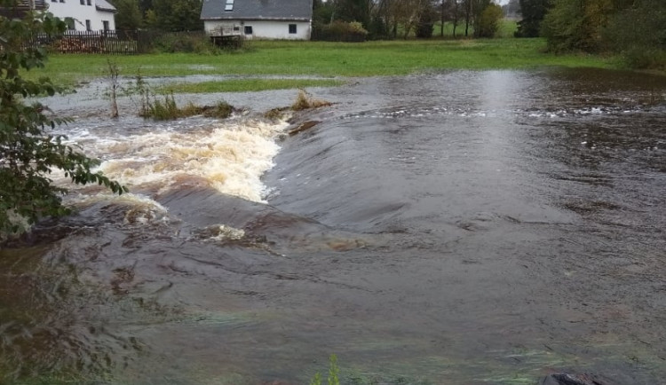 Přívalový déšť na Vysočině, řeka Svratka, 14.10.2020