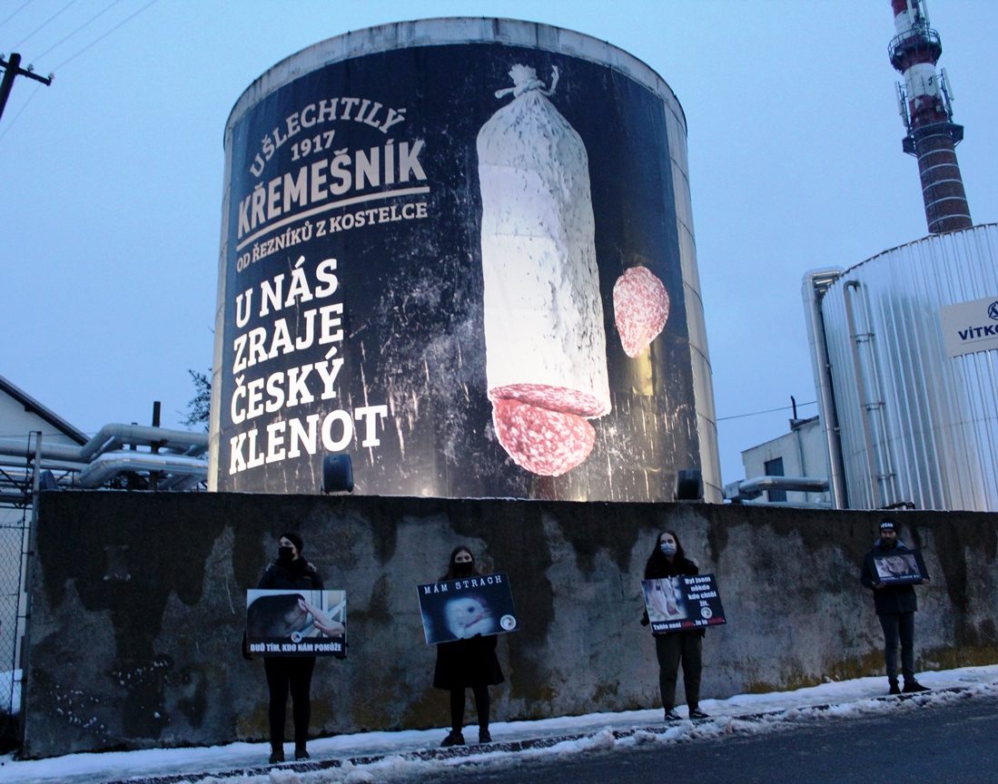 Kostelecká jatka, pietní akt