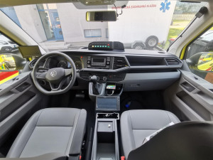 Krajští záchranáři mají osm nových sanitek