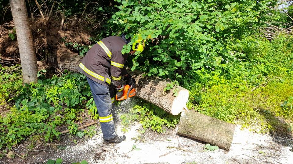 Noční bouřka na Vysočině a odklízení následků, 30.6.2021