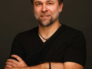 Pierra Richarda jsme doslova ukradli z natáčení jiného filmu, říká režisér Dan Svátek