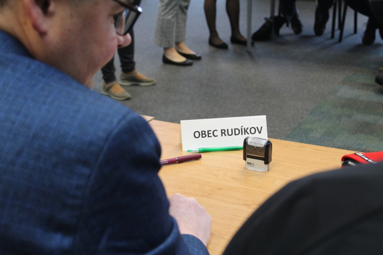 Podpis memoranda kvůli úložišti radioaktivního odpadu