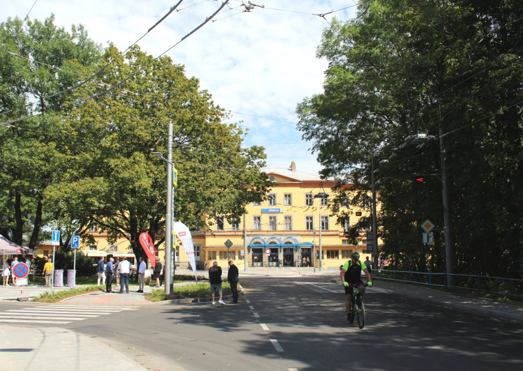 Otevření nového terminálu u hlavního vlakového nádraží v Jihlavě