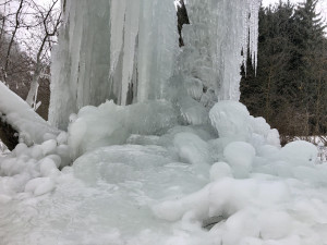 Lovětínský ledopád