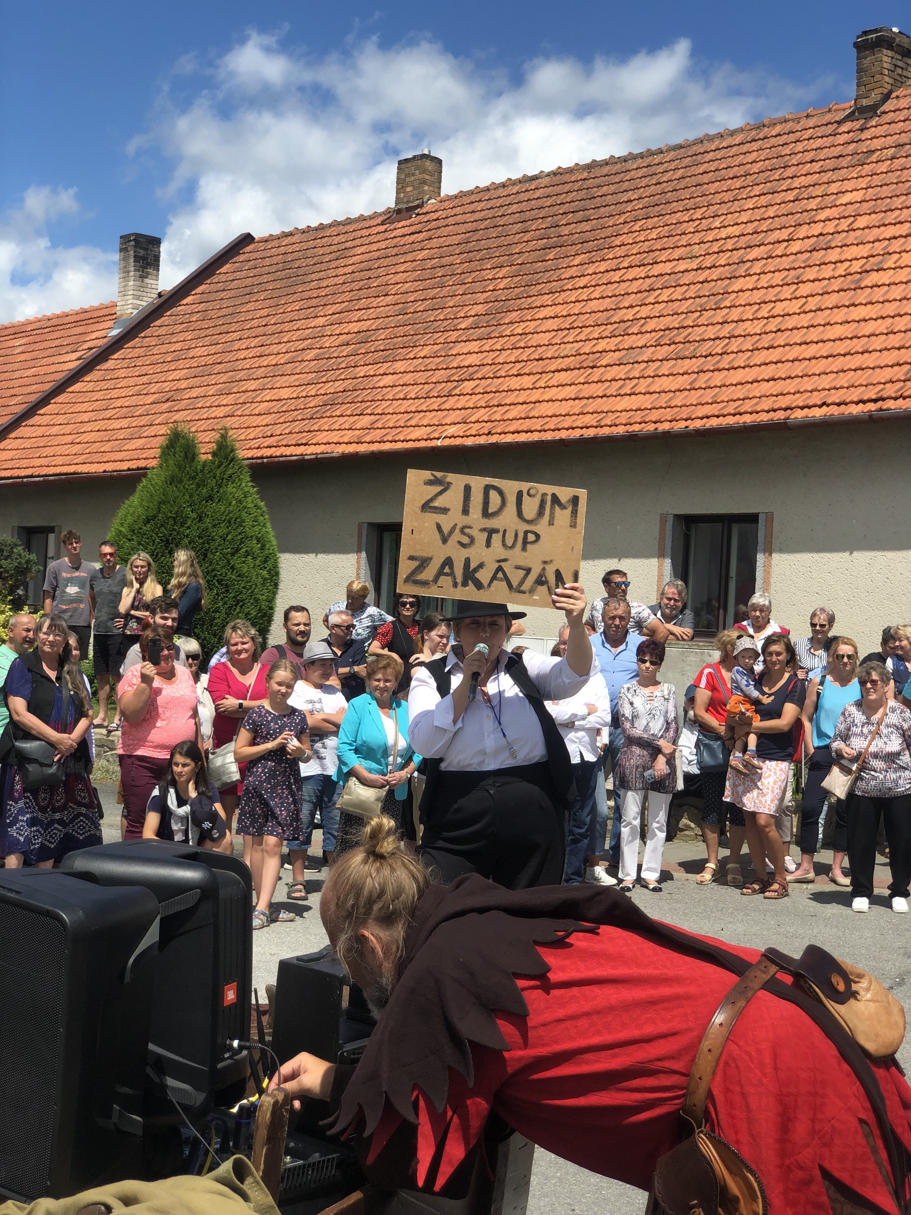 Oslavy 800 let od založení Dolní Cerekve