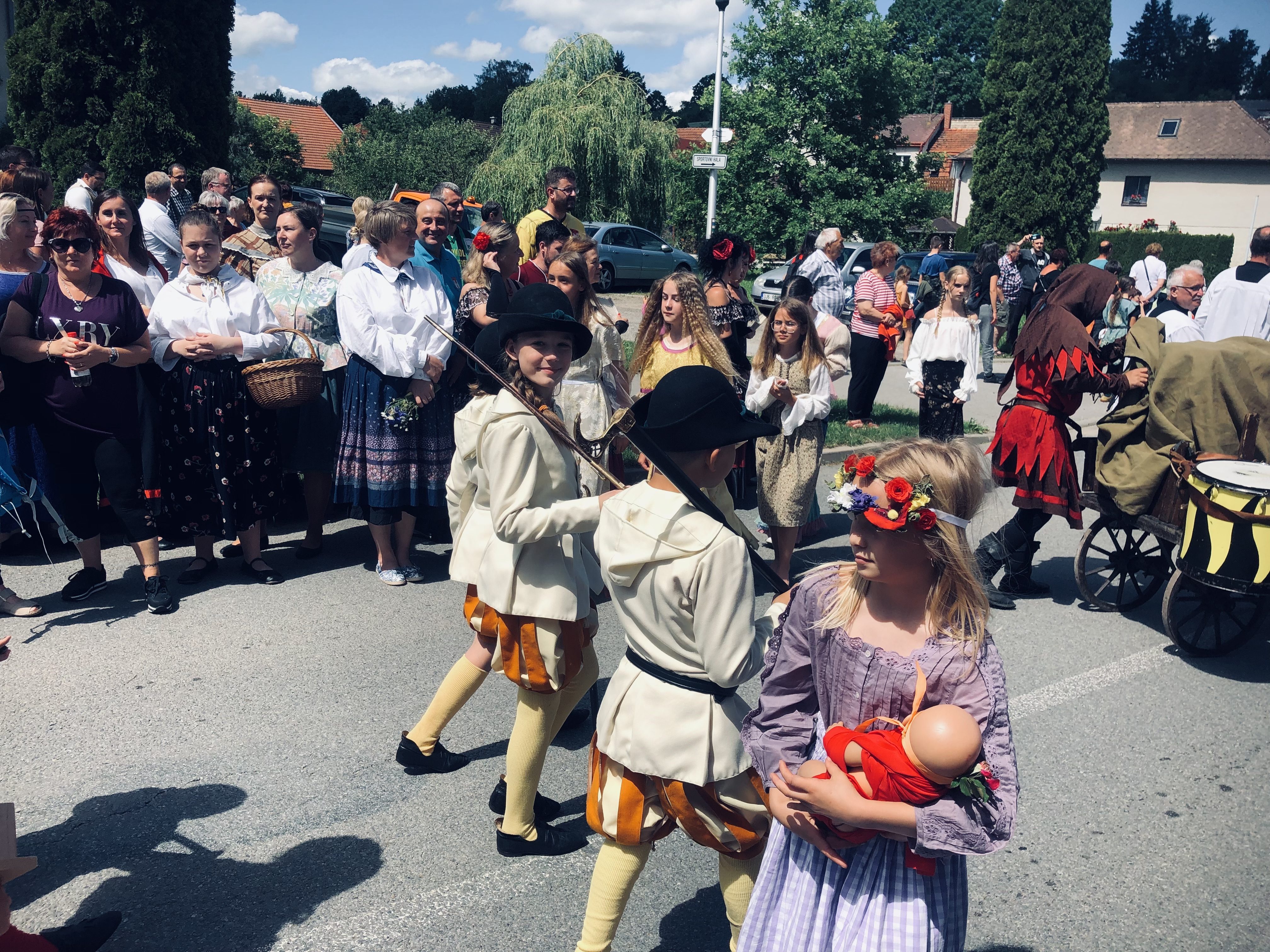 Oslavy 800 let od založení Dolní Cerekve