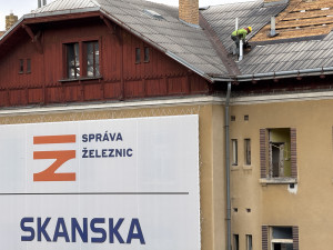 Demolice výpravní budovy ve stanici Jihlava - město