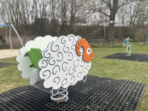 Otevření dětského hřiště v Dolní Cerekvi