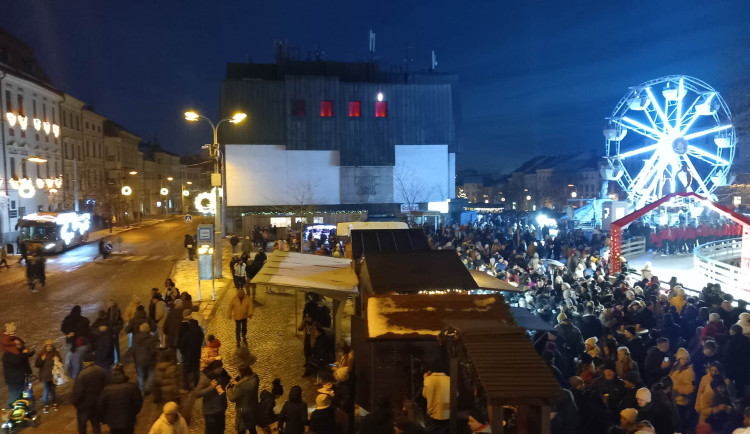 Slavnostní rozsvícení vánočního stromu v Jihlavě