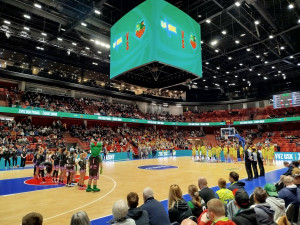 Basketbalový zápas ZVVZ USK Praha - Žabiny Brno